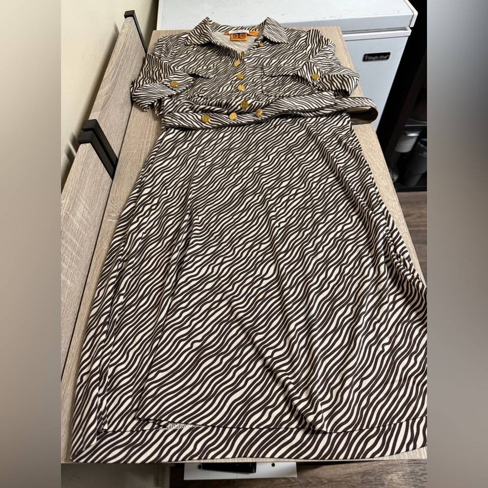 Tory Burch Black and White Striped Long Sleeve Dress - Picture 2 of 6